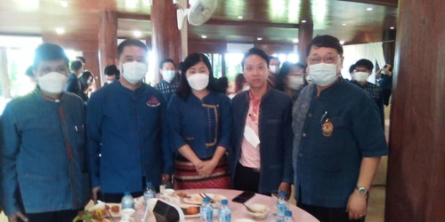 Boss09MAr03