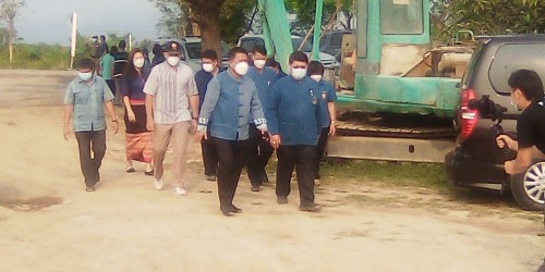 Boss29Mar02
